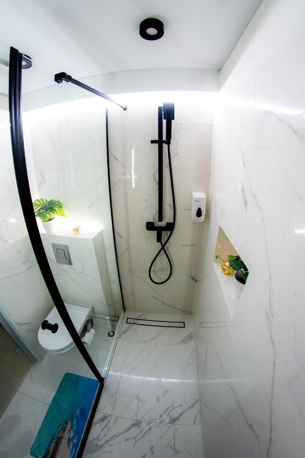 Jacuzzi Apartment Zen Krakow Ngoại thất bức ảnh